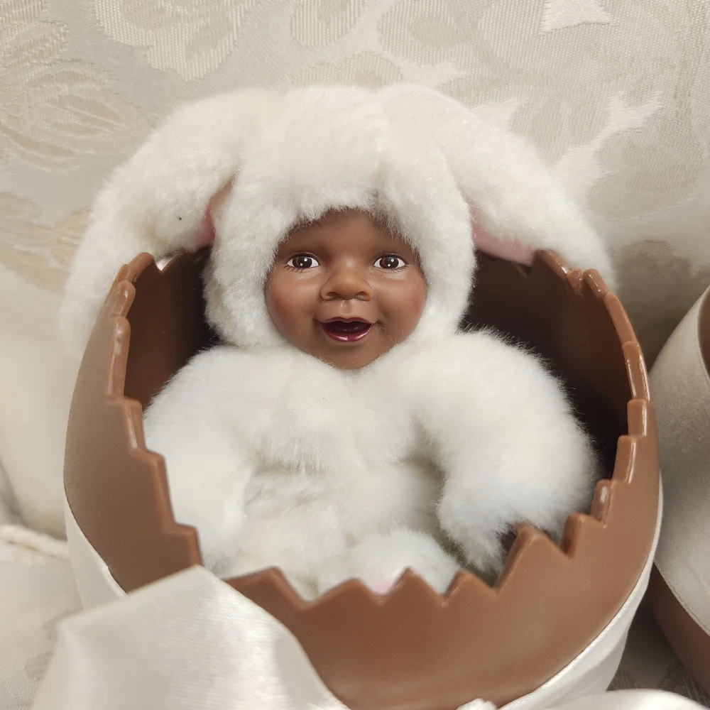 Anne Geddes Baby Bunnies In Chocolate Easter Eggs Vintage Dolls Set Of 2